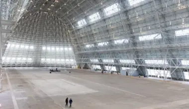 Google unveils historic restoration of Hangar One in Mountain View