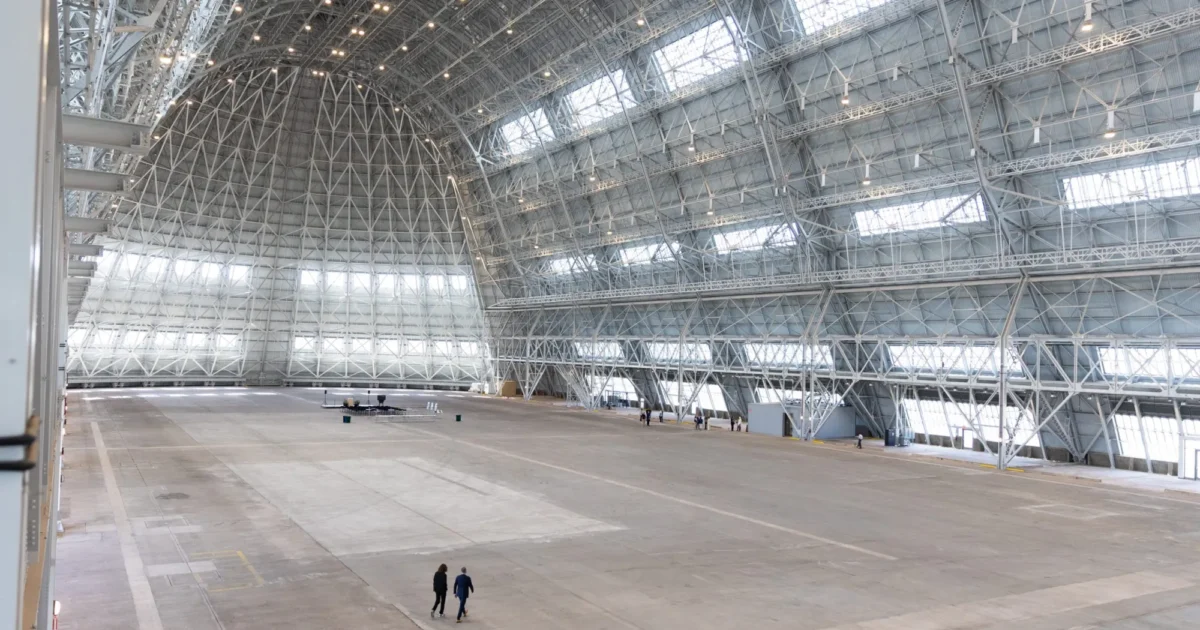 Google unveils historic restoration of Hangar One in Mountain View