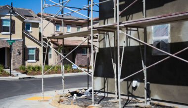 Lawmakers see a need for more factory-built housing in California