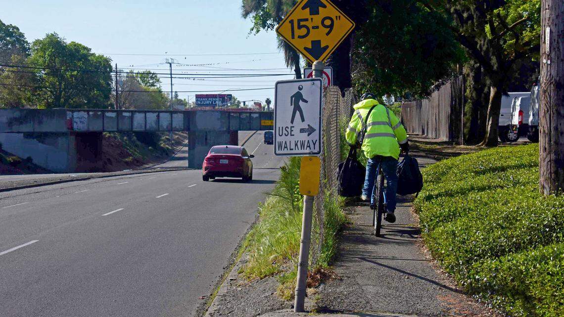 CA cut active transportation funding for sidewalks, bike lanes