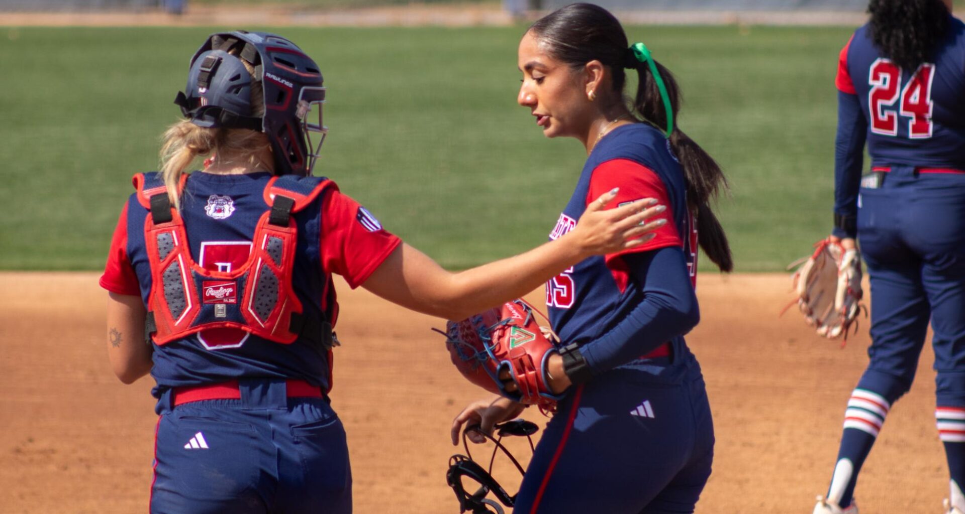 Fresno State softball snaps home-losing streak, salvages weekend series against Utah State – The Collegian