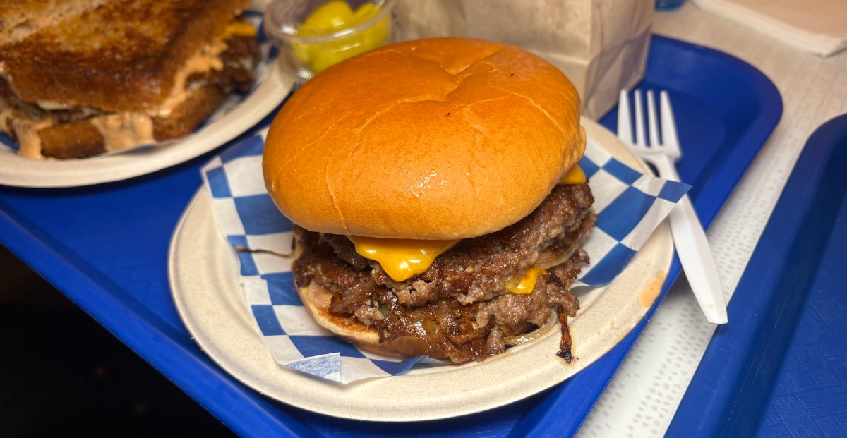 Goldburger Review: One of LA’s Micro Chains Makes the Best Smash Burgers