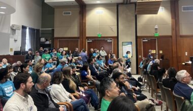 Valley Water workers want leaders to resign over ex-CEO's contract