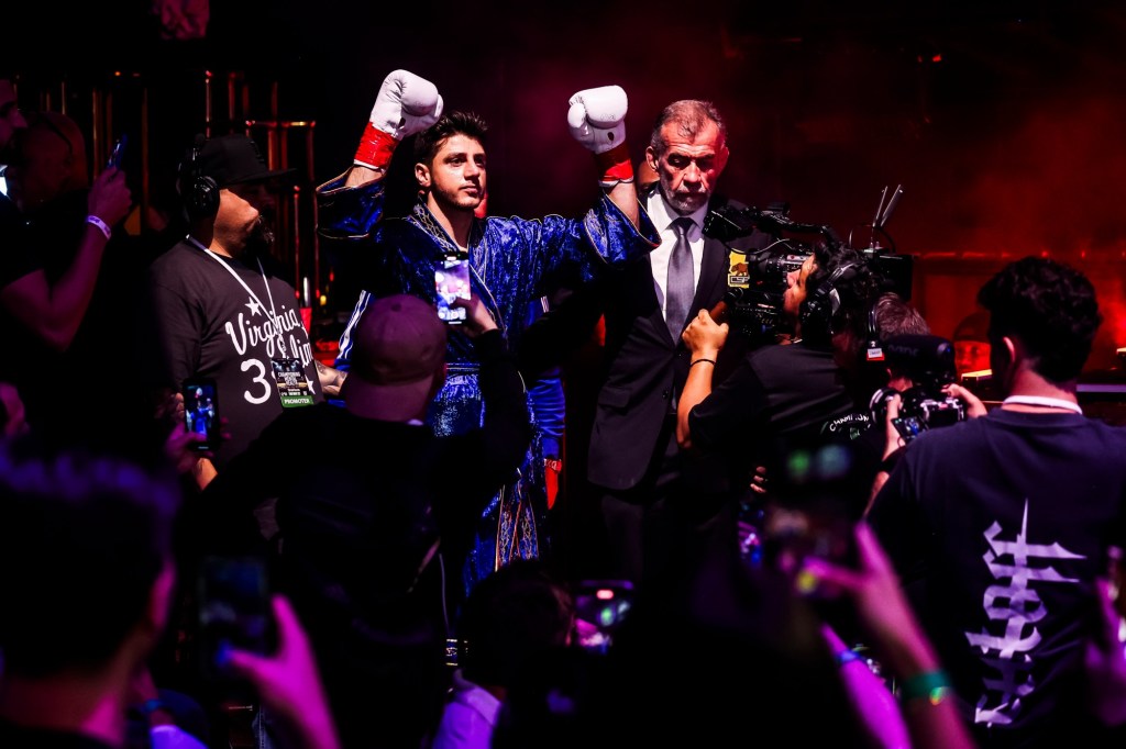 Cousins Jonny Mansour and Julius "Juju" Ballo will co-headline the "SD Fight Night: Family Business" card.