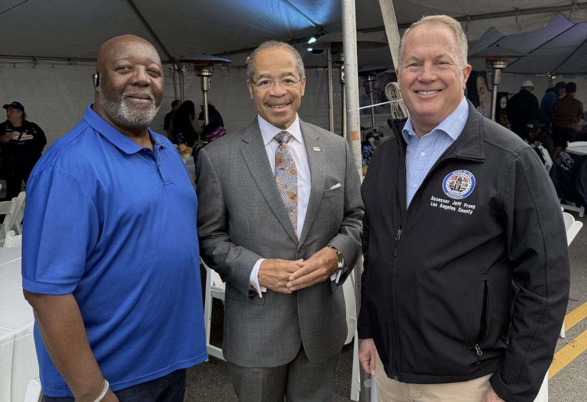 County Assessor found to be providing tax breaks to LA elected official's associates | 2 Urban Girls