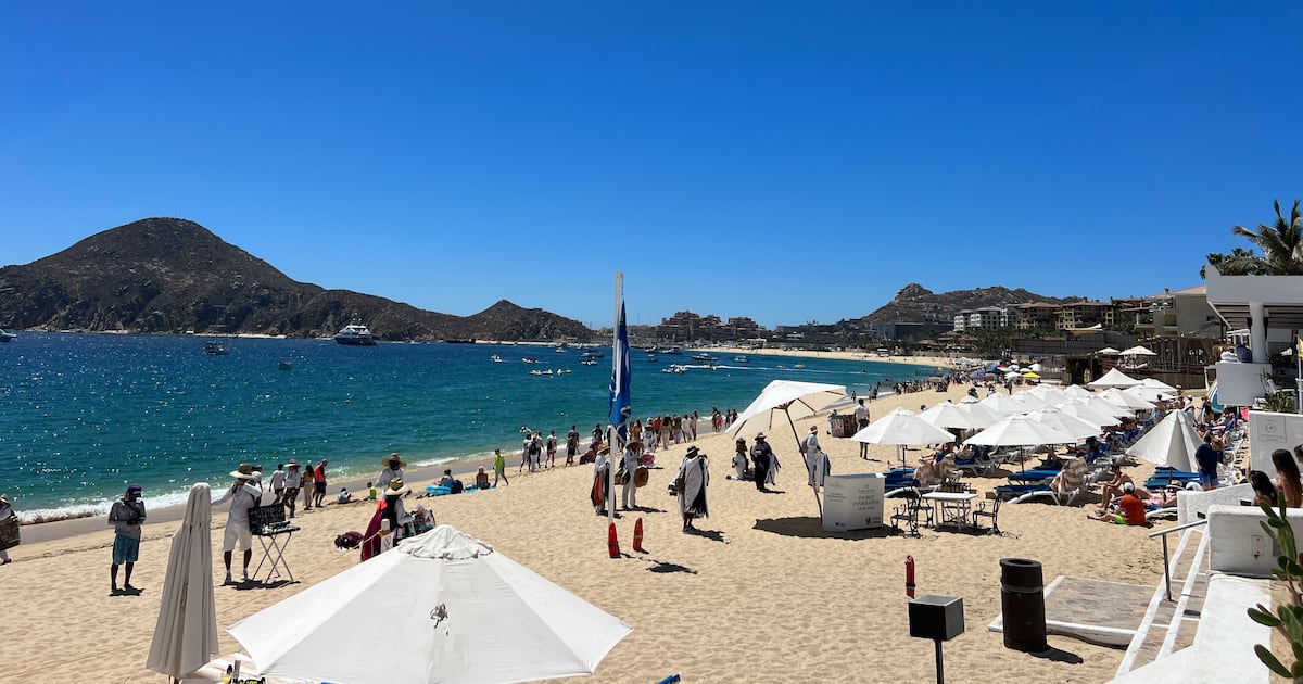 Spring break plans in limbo for USC students after prominent cartel leader’s killing – Annenberg Media