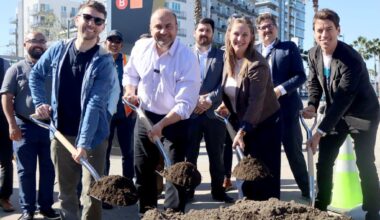 LA began construction of Chandler Bicycle Connection, three miles of protected bike lanes – Daily News