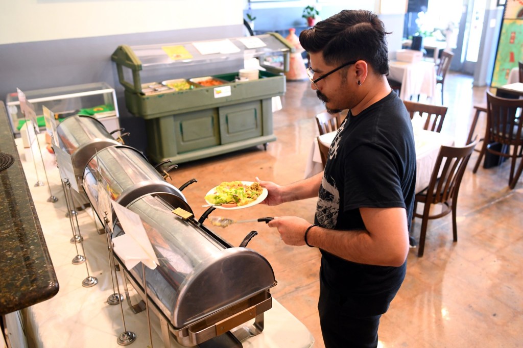 Eat and come back for more at these 5 Los Angeles-area buffets – Daily News