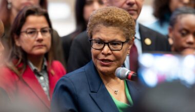 City of Los Angeles prepares cooling centers ahead of extreme heat – Daily News