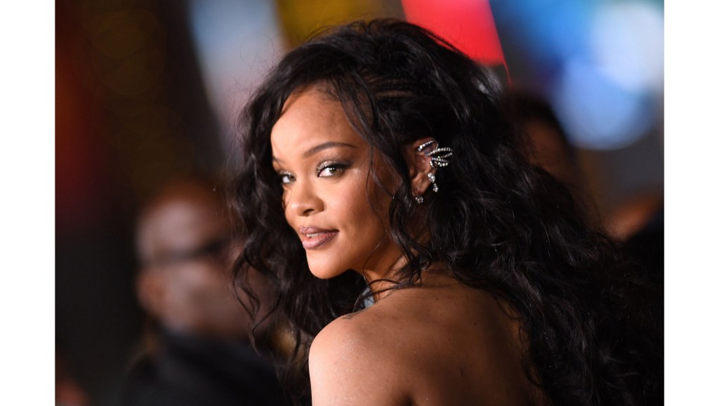 Person arrested on suspicion of shooting at Rihanna’s Beverly Hills home; no injuries reported – Daily News