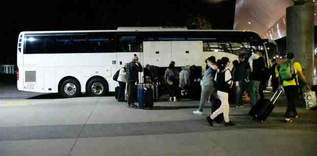 Travelers make their way back home (Photo by Gene Blevins/Contributing Photographer)