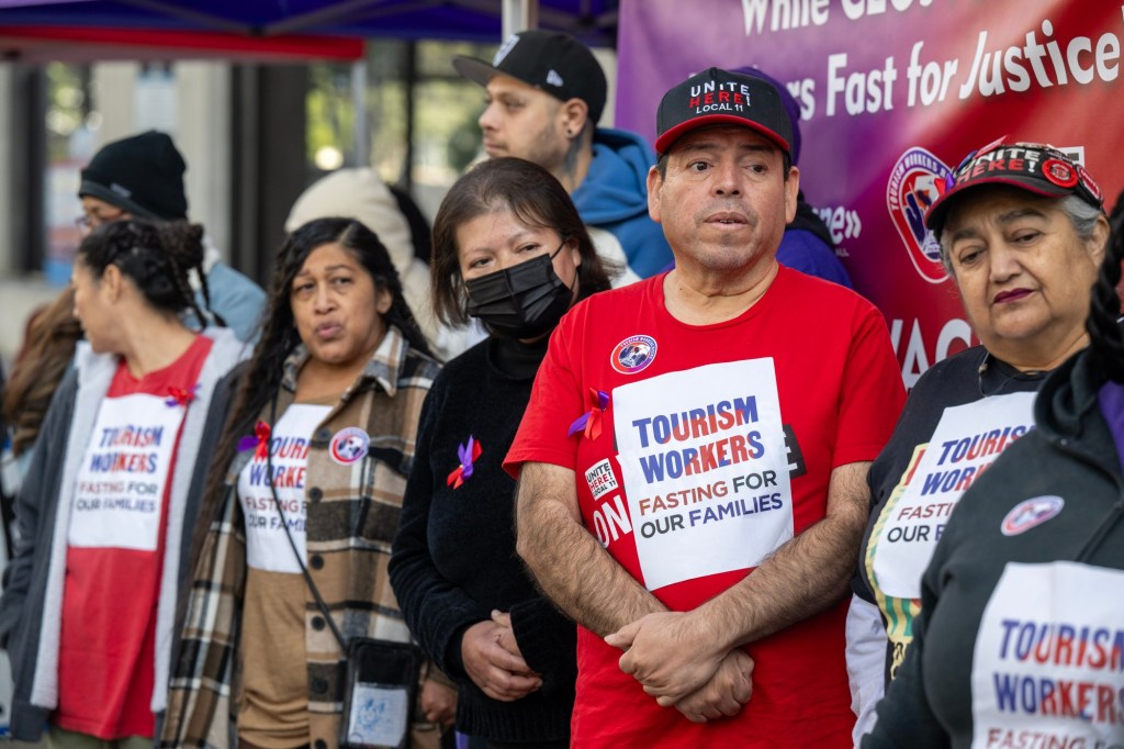 $22.50 LA hotel minimum wage led to 6% job loss, according to survey – Daily News