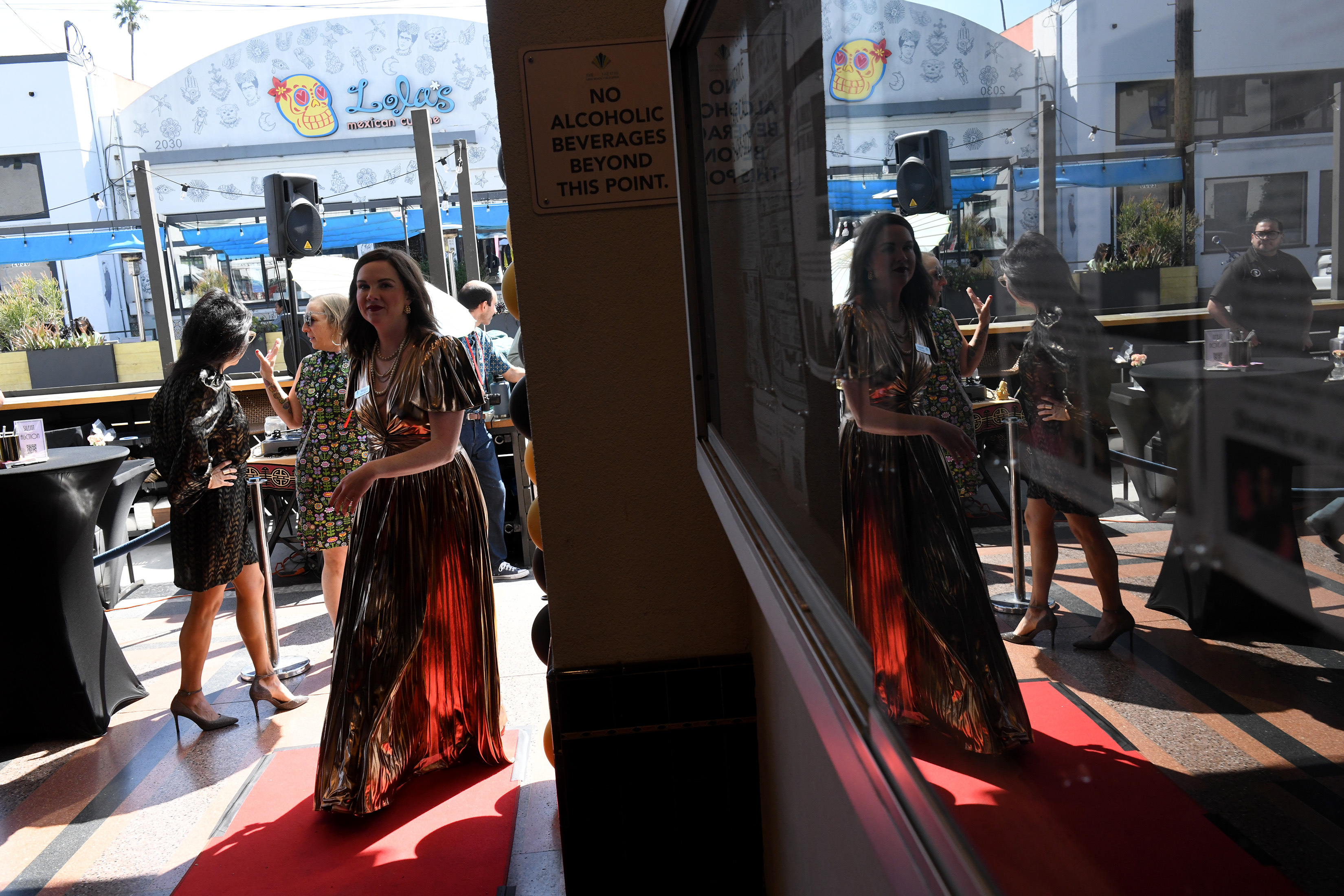 People arrive for the Long Beach Art Theatreâs annual red...