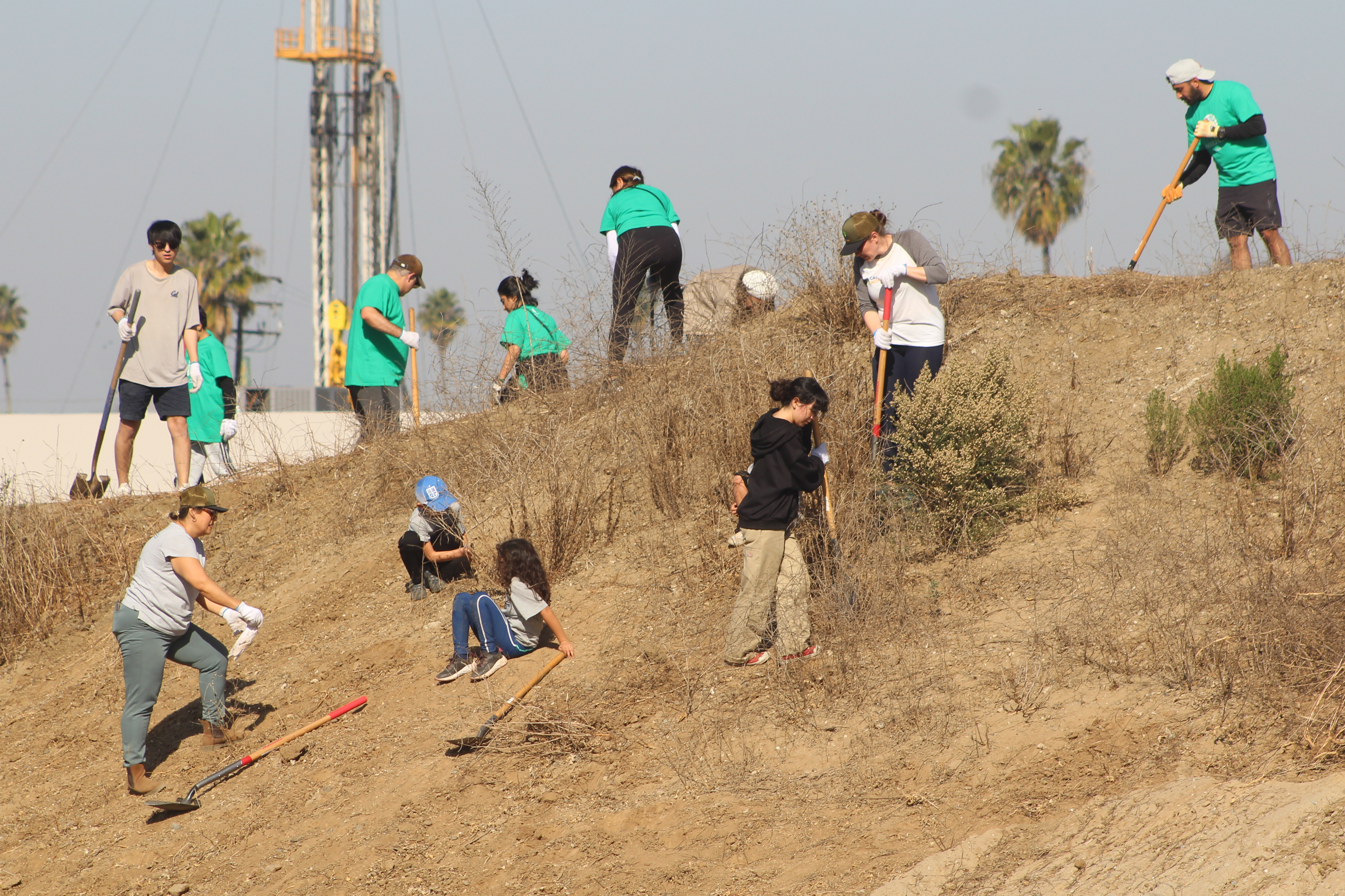 Volunteers joined Leadership Long Beach and the City’s Office of...