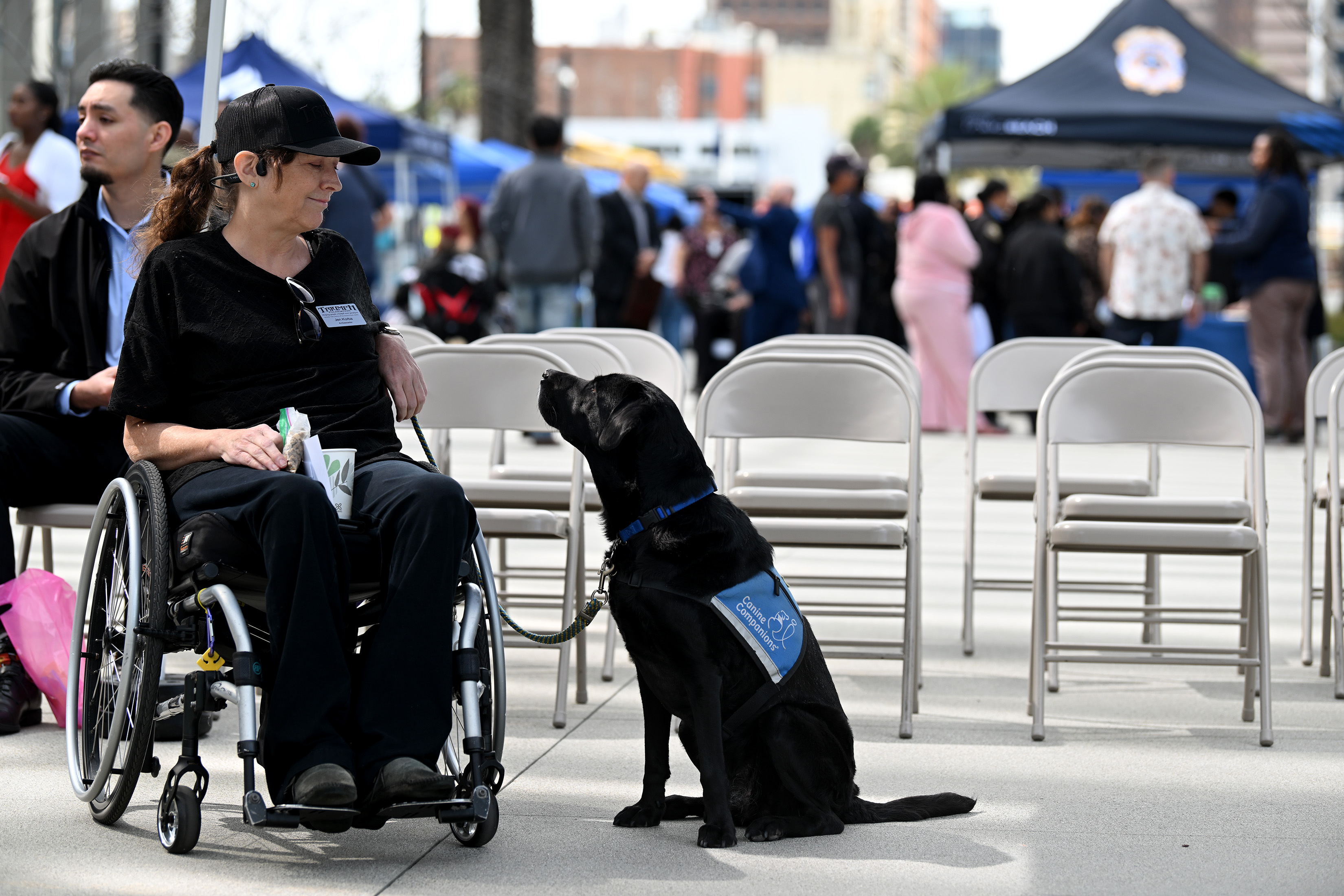Jen Korba and her service dog, Abby, attend Long Beachâs...