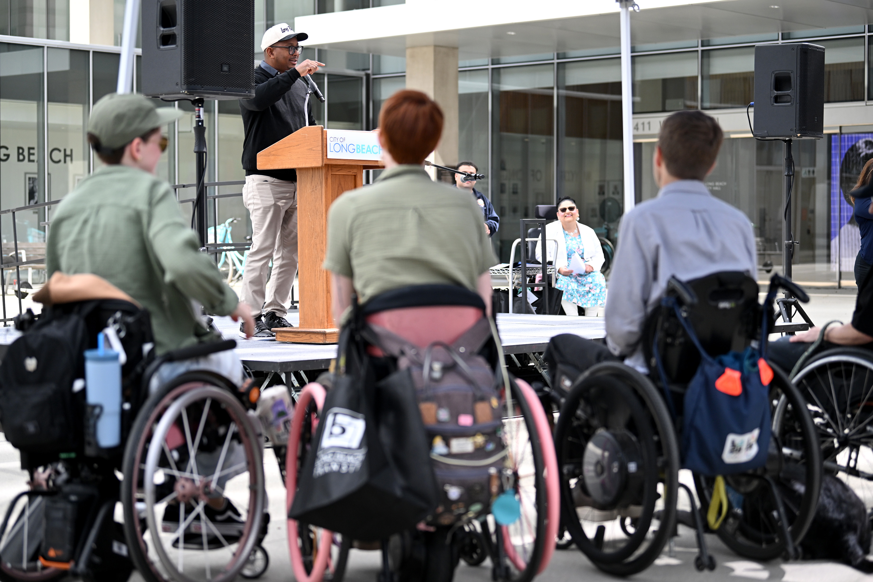 Long Beach Mayor Rex Richardson helps host a community celebration...