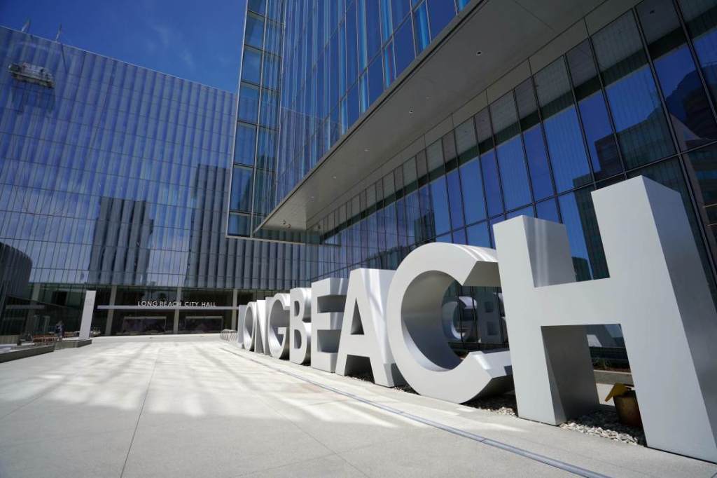 Long Beach begins efforts in addressing homeless encampments along LA river – Press Telegram