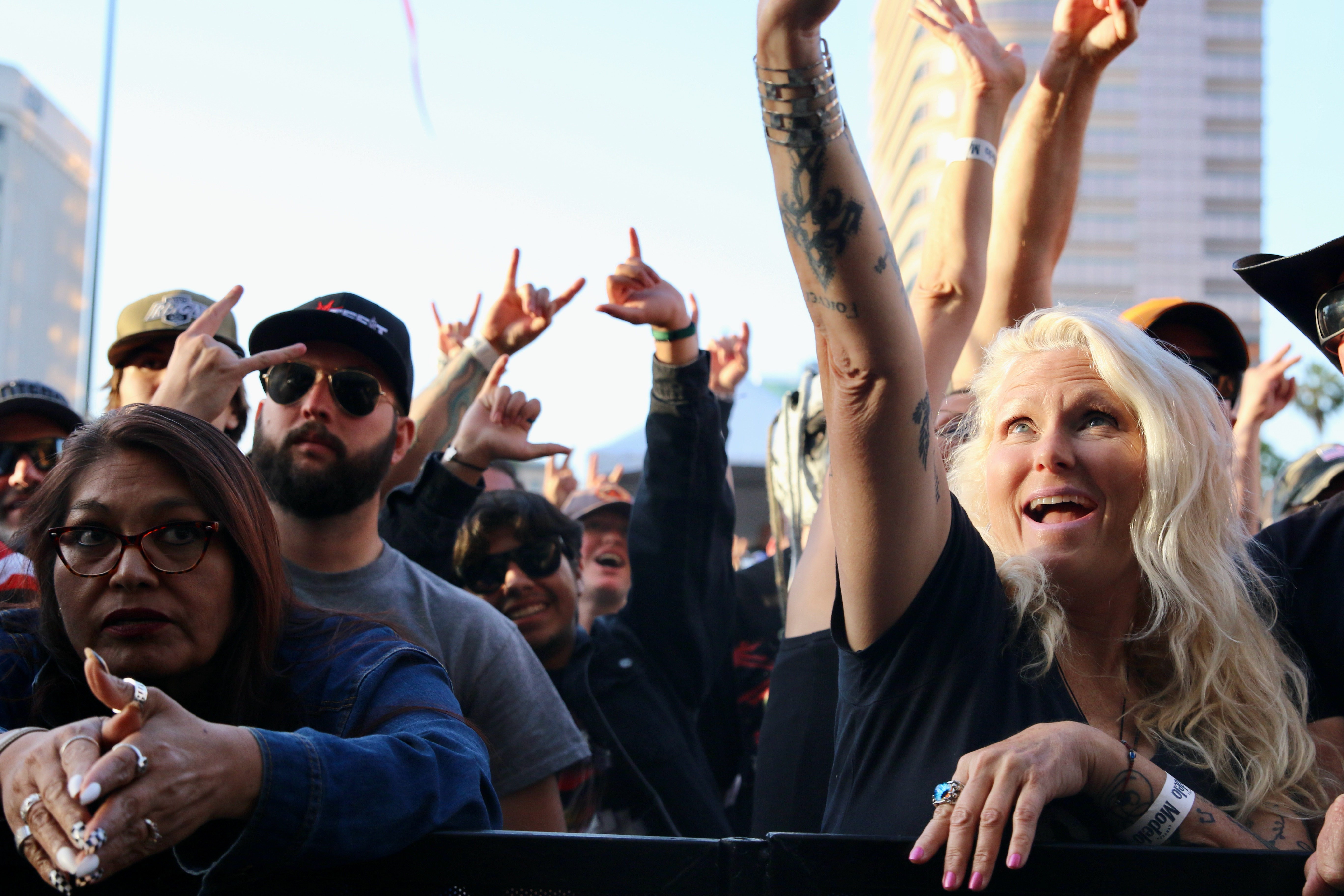 Fans react to all-star rock band Kings of Chaos during...