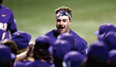 Jake Brown Hits 3 HRs As LSU 10-Run Rules Sacramento State, 15-4