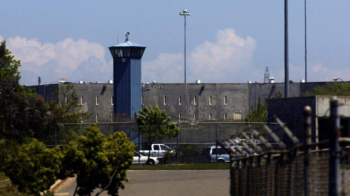 Officer injured in alleged attack at New Folsom prison in CA