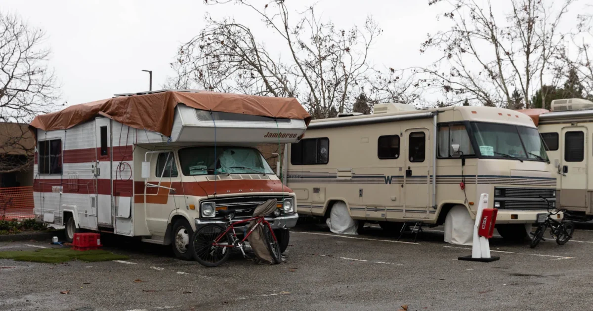 Mountain View plans expansion of Shoreline RV parking program
