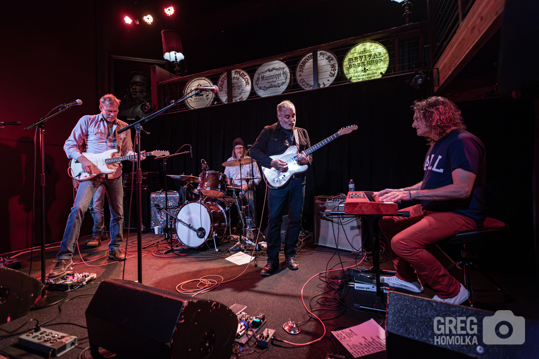 The Mother Hips Ride a Wave of Positivity and Cosmic California Rock and Roll into Portland, OR's Mississippi Studios (PHOTOS)