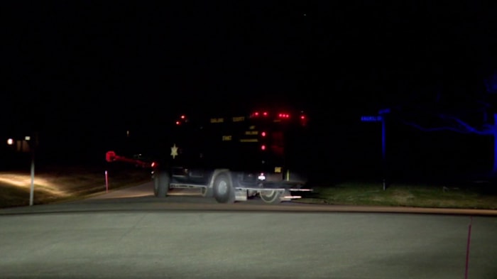 Barricaded gunman arrested in Oakland County after SWAT standoff