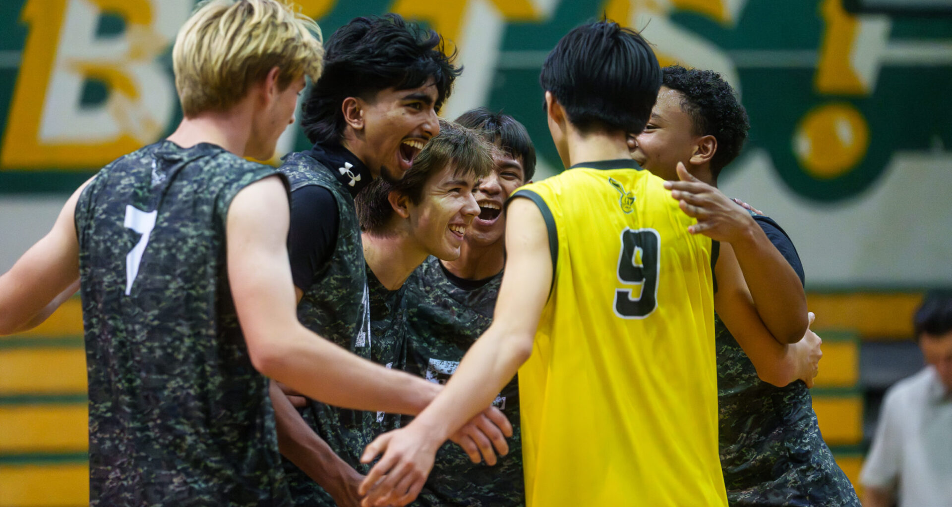Long Beach Poly Sweeps Wilson – The562.org