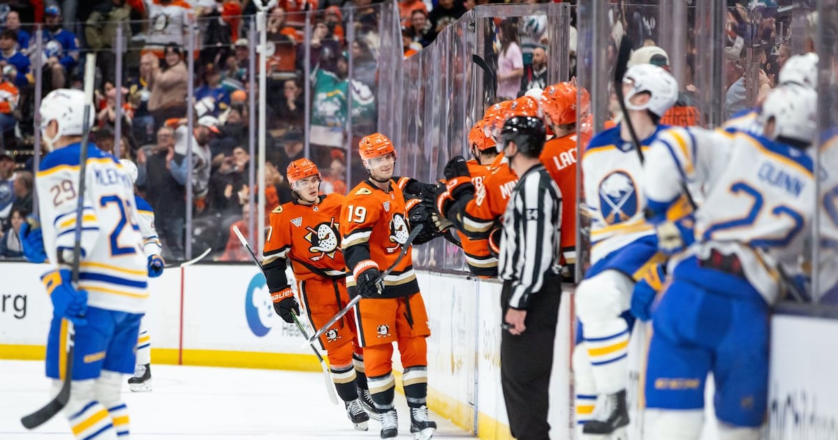 Troy Terry scores in overtime to lift Anaheim Ducks over Buffalo Sabres