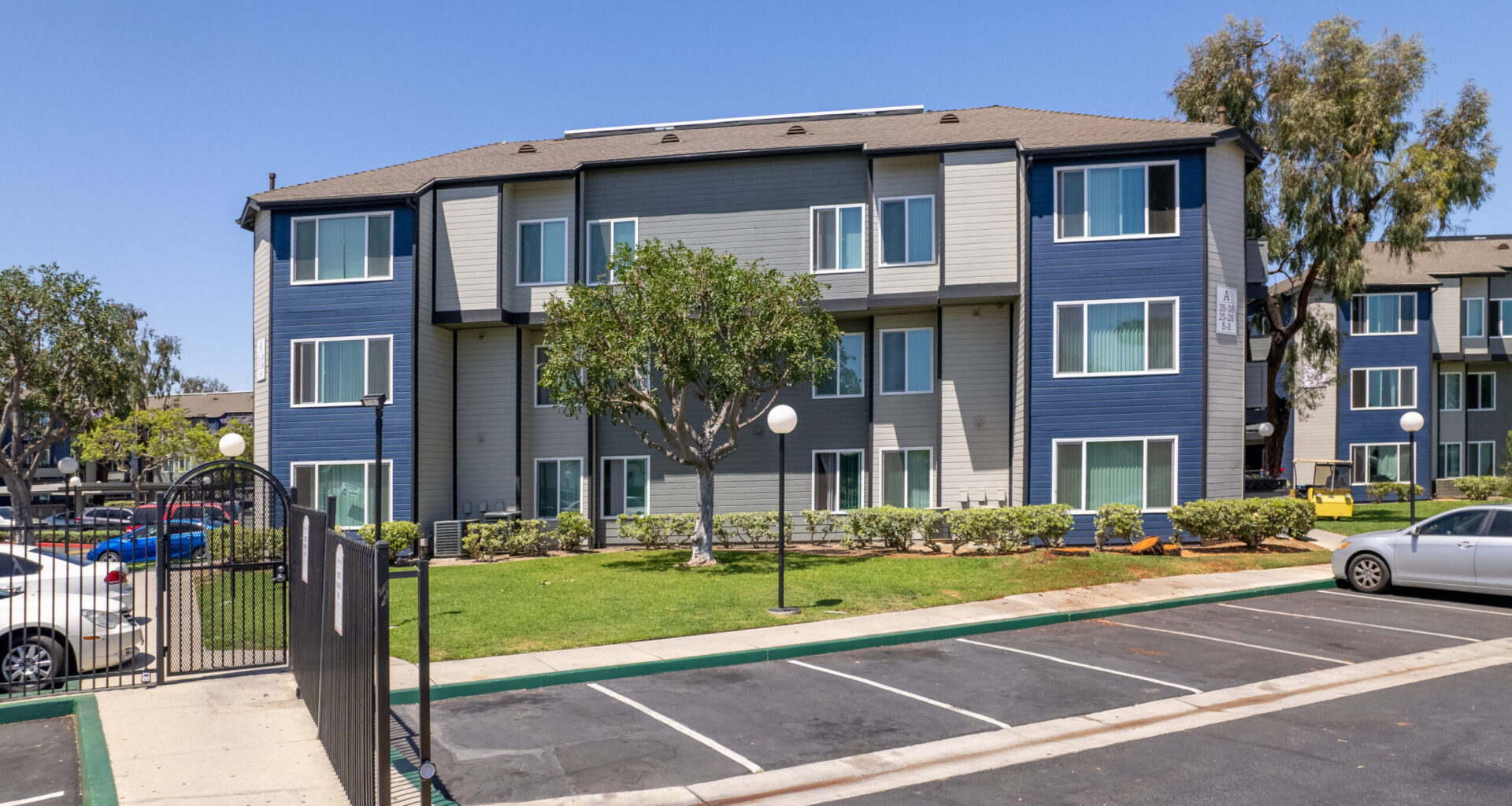 Santa Ana Bans Landlords From Using AI Apartment Rent Pricing Software