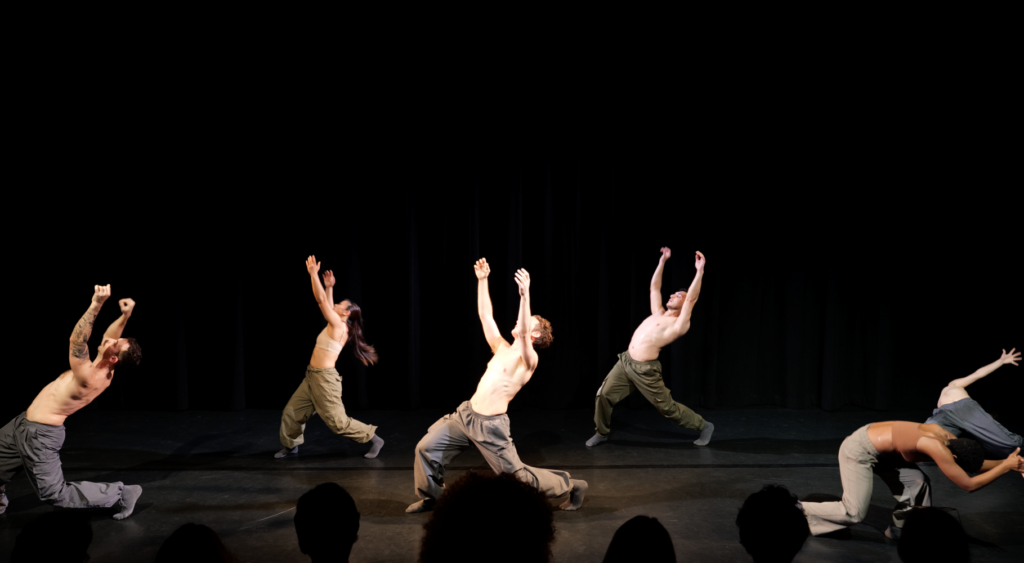 Kybele Dance Theatre in "Rise" Choreography by Seda Aybay - Photo courtesy of KDT.