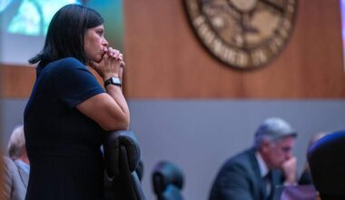 Council debates Sacramento tiny homes amid budget shortfall