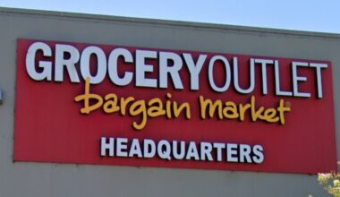 Grocery Outlet signs lease for store in Oakland at empty retail site