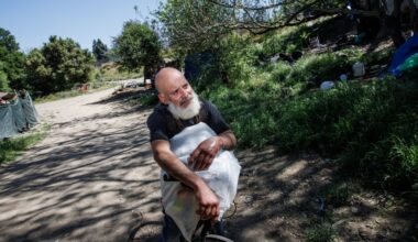 San Jose to clear Jungle homeless encampment, move residents to tiny home village