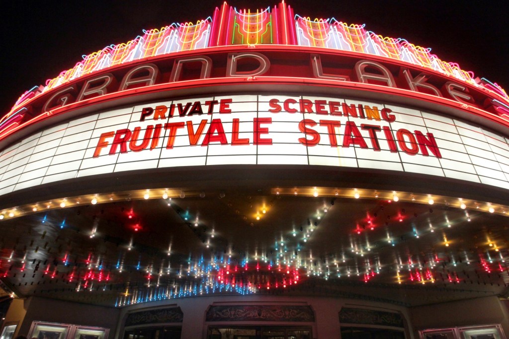 Grand Lake Theater celebrates 100 years as Oakland's 'movie palace'