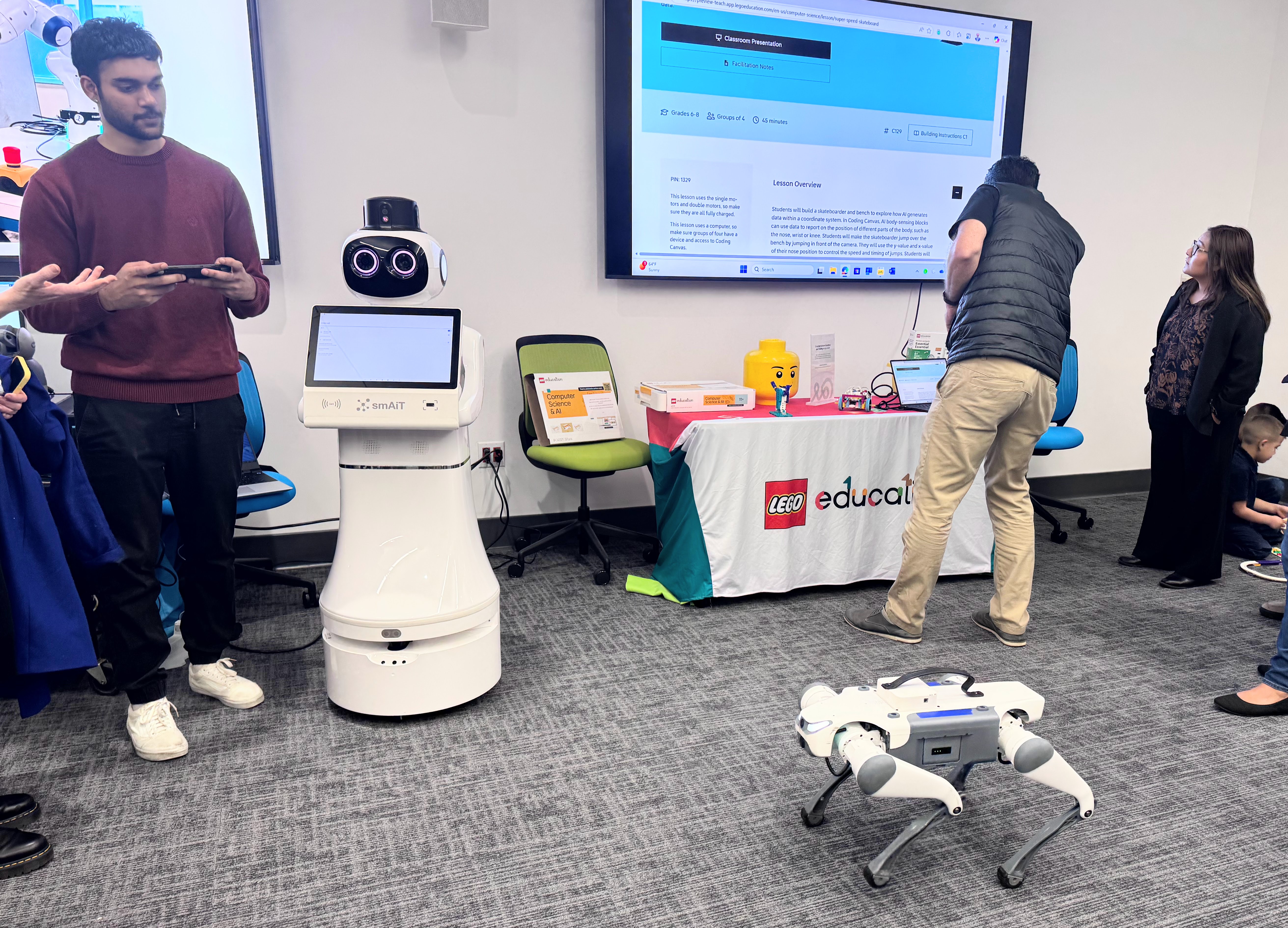 Next-gen robots were among the displays at the grand opening...