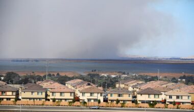 Sacramento County wildfire sparks air quality advisory in Contra Costa