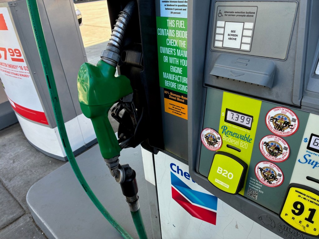 San Diego diesel prices blow past $7. You will likely feel the effects soon. – San Diego Union-Tribune