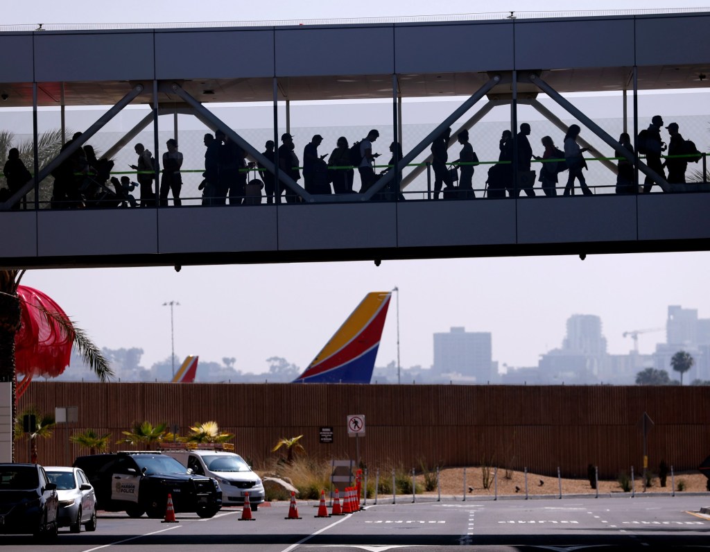 San Diego TSA workers start receiving pay. Will security lines at the airport improve? – San Diego Union-Tribune
