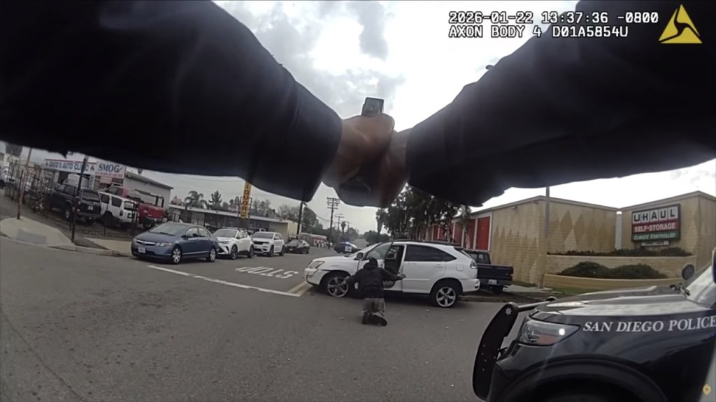 Police release video showing officer shoot suspect after pursuit in La Presa