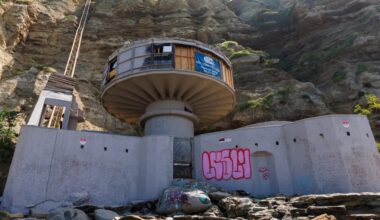 Protections for ‘Mushroom House’ are stepped up as graffiti and vandalism lessen – San Diego Union-Tribune