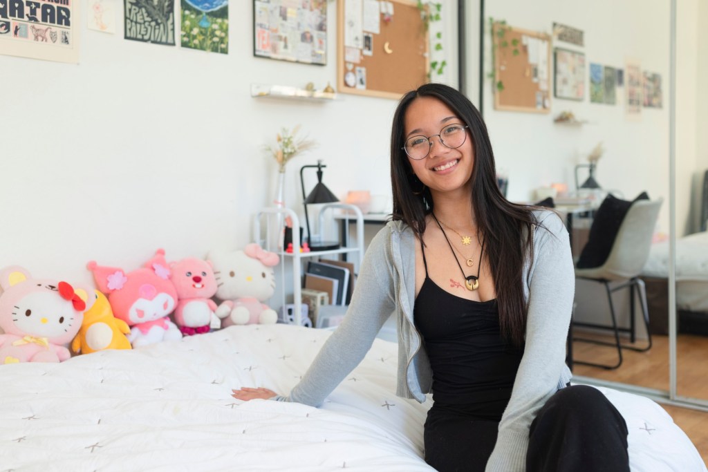 There are love stories all around us, so this playwright wrote one based on the love she’s always seen at home – San Diego Union-Tribune