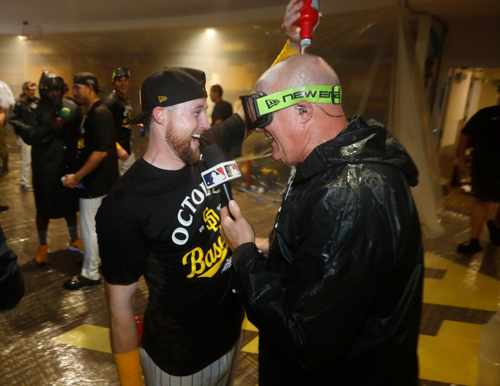 Padres agree to extension with colorful TV analyst Mark Grant