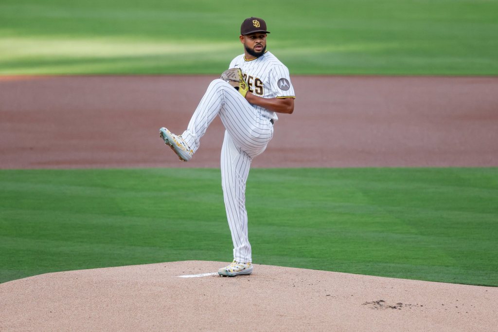 Randy Vásquez pitches Padres past Tigers for first victory of season