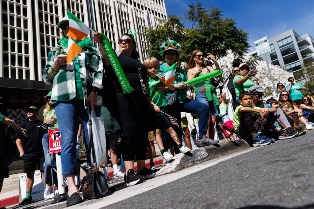 Bagpipes, kilts and all things Irish take over San Diego St. Patrick's Day parade