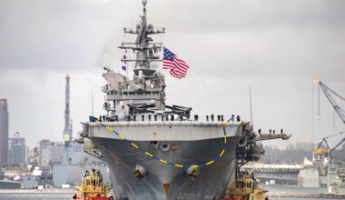Huge Navy warship formerly homeported in San Diego will transport Marines to Middle East – San Diego Union-Tribune