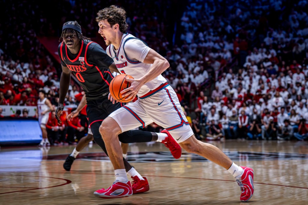 New Mexico 81, SDSU 76 ... Kudos for the local kid, mid-majors getting the squeeze and European bigs