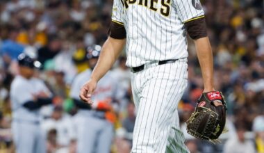 Padres lose late lead, lose again to Tigers