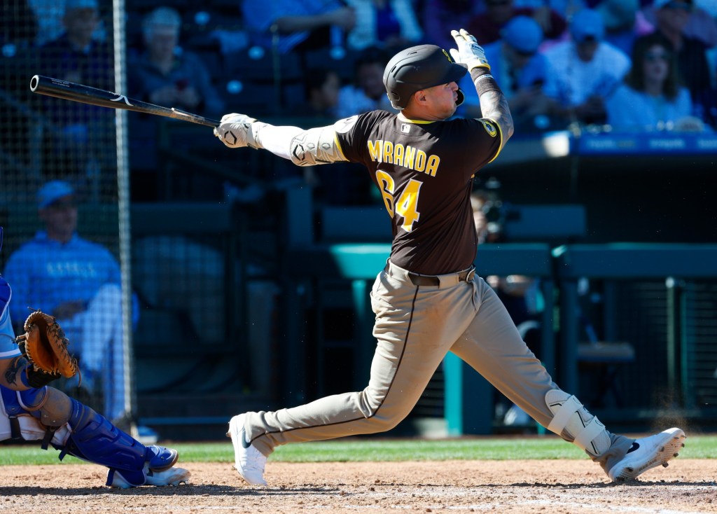 After Twins departure, José Miranda embraces fresh start with Padres