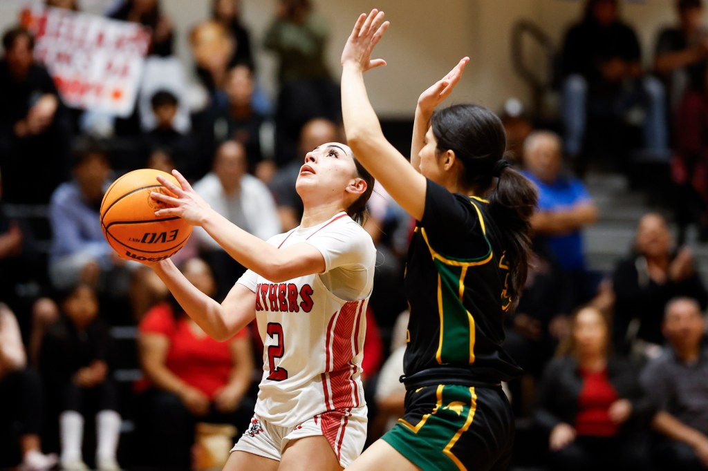 Vista falls to Schurr in SoCal Regional semis